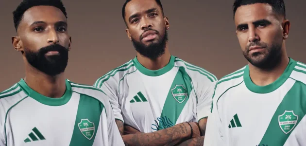 الأهلي يعلن مشاركته رسميًا في كأس السوبر السعودي 2025/2026 بدلاً من الهلال
